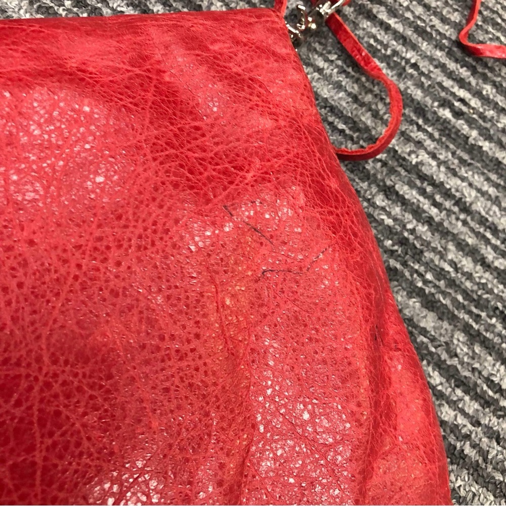 Balenciaga Rouge Cardinal Lambskin Leather Silver Envelope Clutch. - Picture 4 of 16